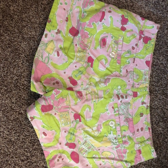 WHITE TAG Original Lilly Pulitzer shorts size 6 - Picture 3 of 4
